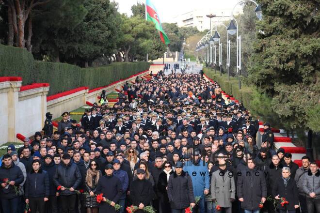 Azərbaycan xalqı 20 Yanvar faciəsi qurbanlarının əziz xatirəsini yad edir Azərbaycan Bakı 20 yanvar 2025